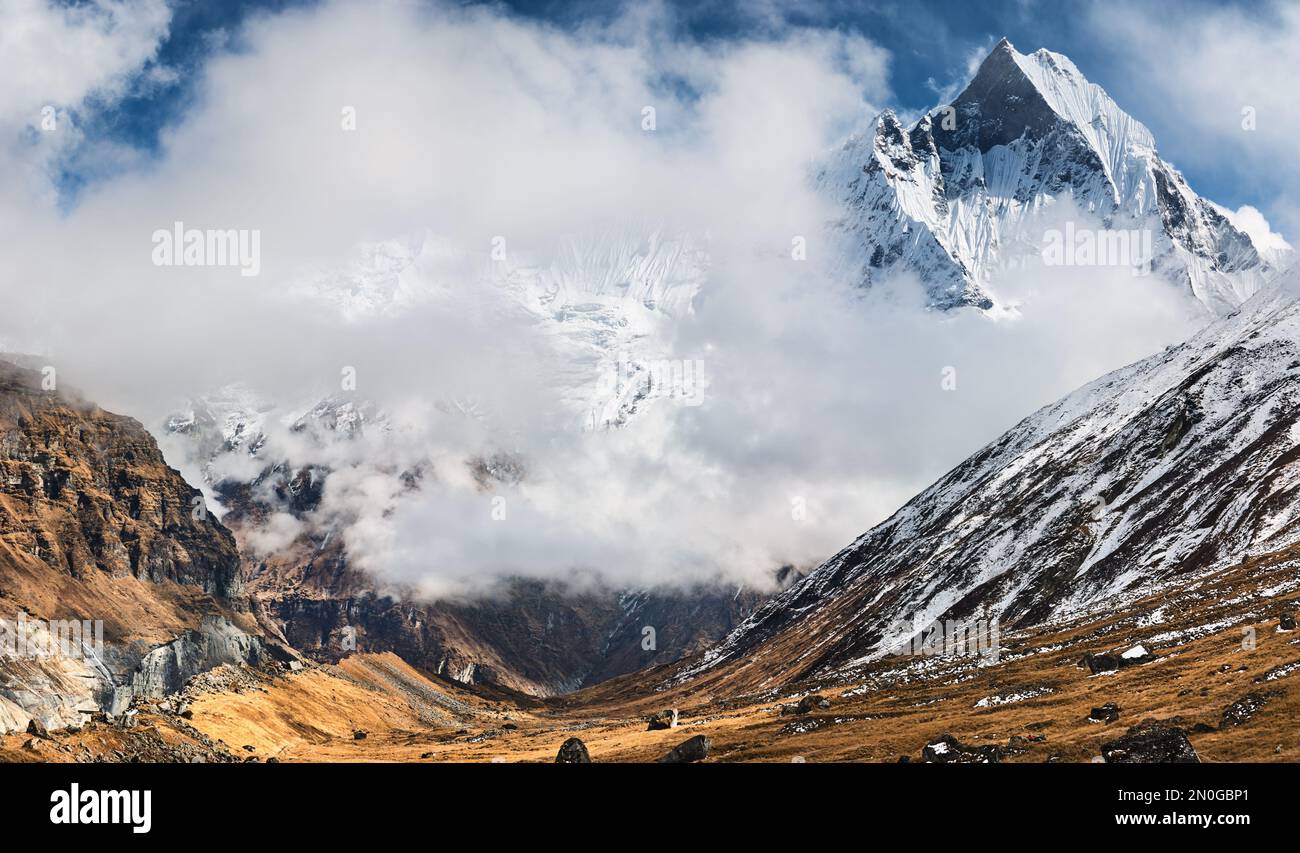 Himalaya nepal hi-res stock photography and images - Alamy