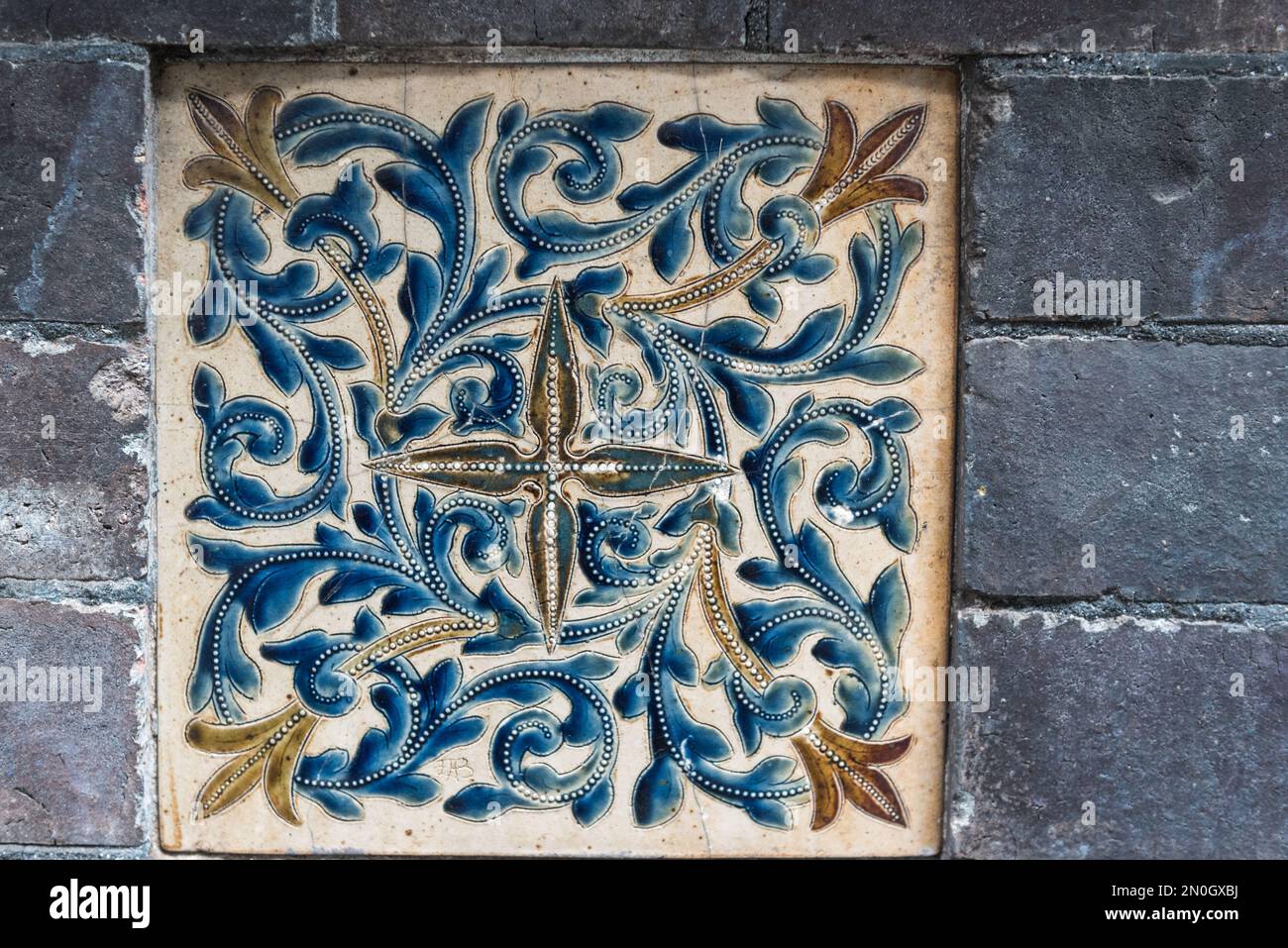Tile in the wall of Southbank House/ China Works the old Royal Doulton
