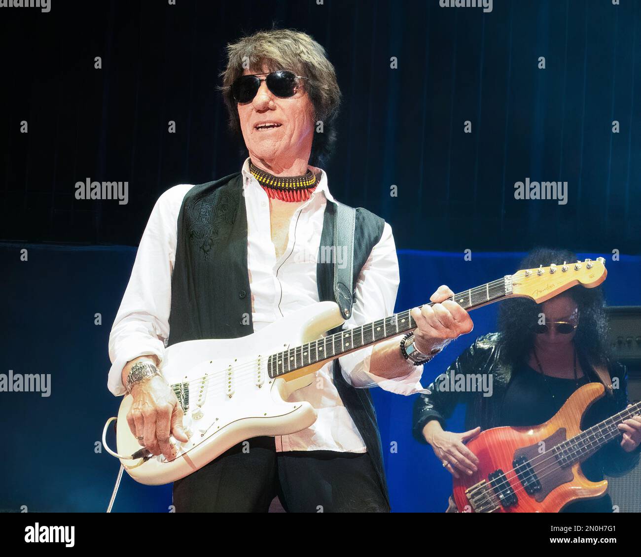 Jeff Beck performing live in May 2022 at the Royal Albert Hall Stock Photo