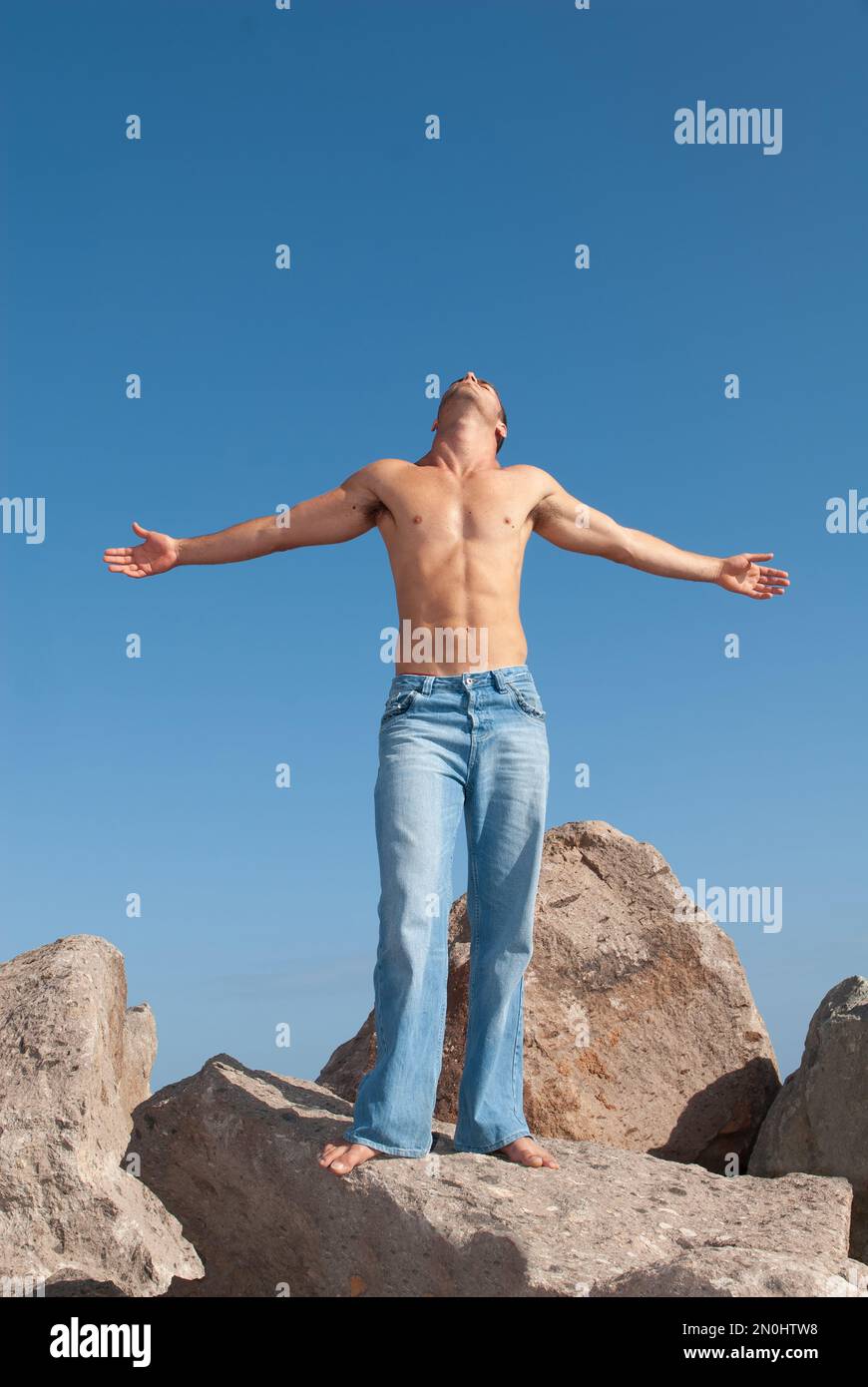 Man in vibrant blue shirt hi-res stock photography and images - Alamy