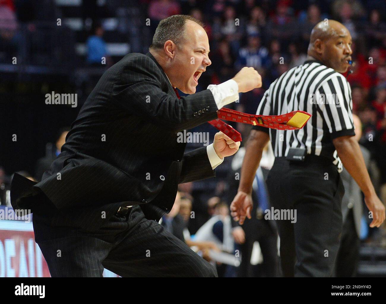 head coach Mark Fox reacts during the first half of an NCAA