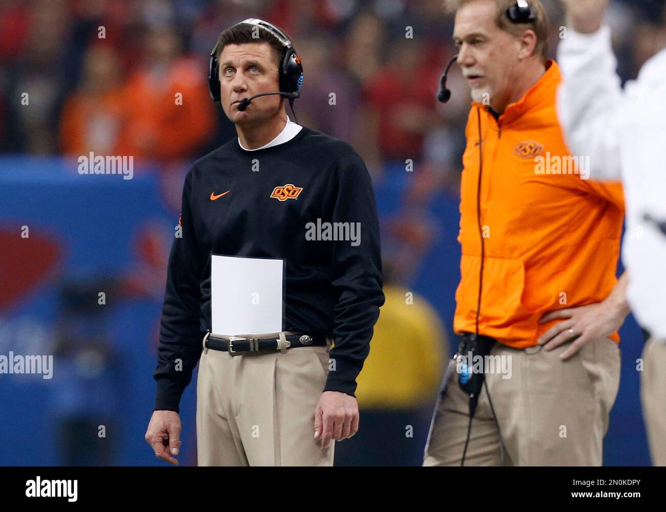 Oklahoma State head coach Mike Gundy reacts in the first half of the ...