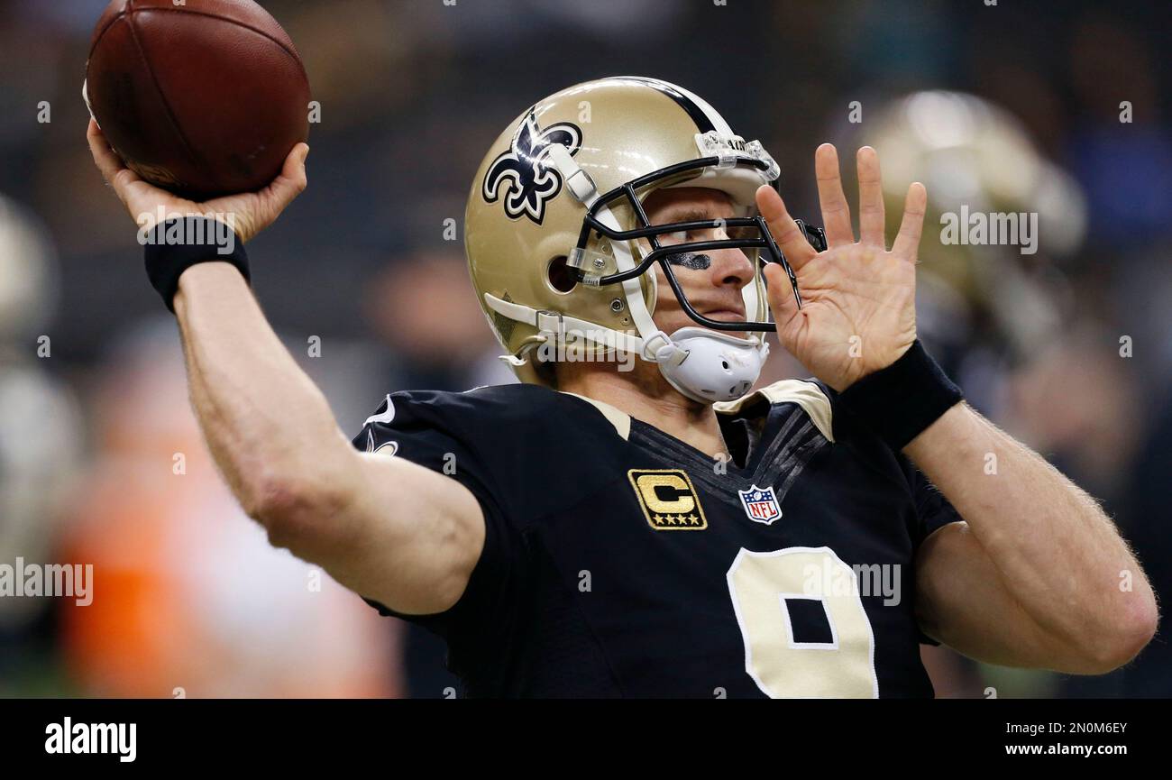 Taysom Hill: New Orleans Saints' Versatile Team Captain and Rising NFL Star