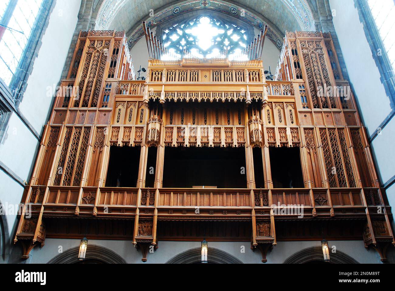 Church organ chicago hi-res stock photography and images - Alamy