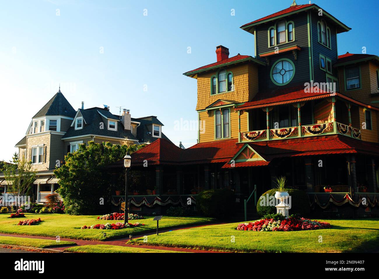 Victorian homes and gardens along the Jersey shore Stock Photo - Alamy