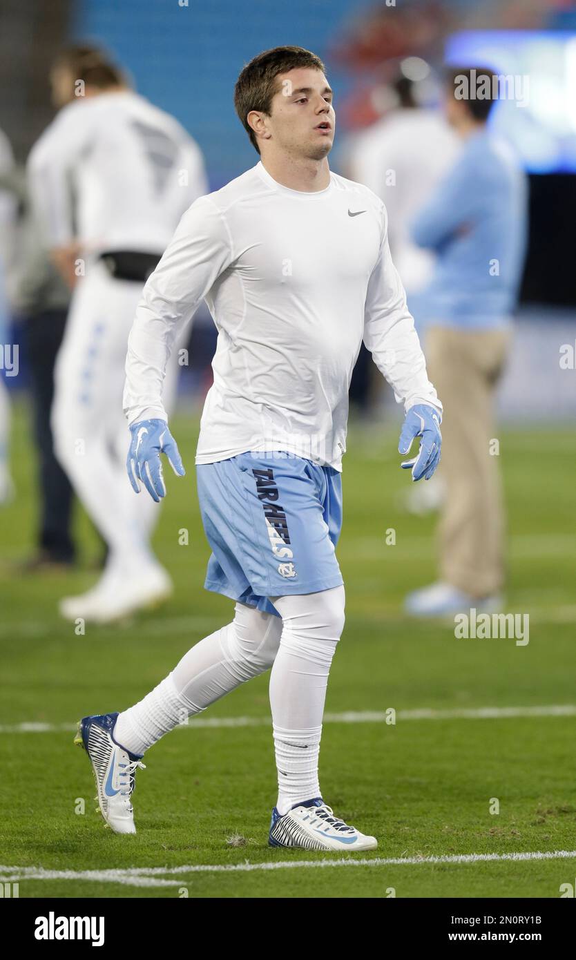 North Carolina's Ryan Switzer warms up prior to the Atlantic Coast