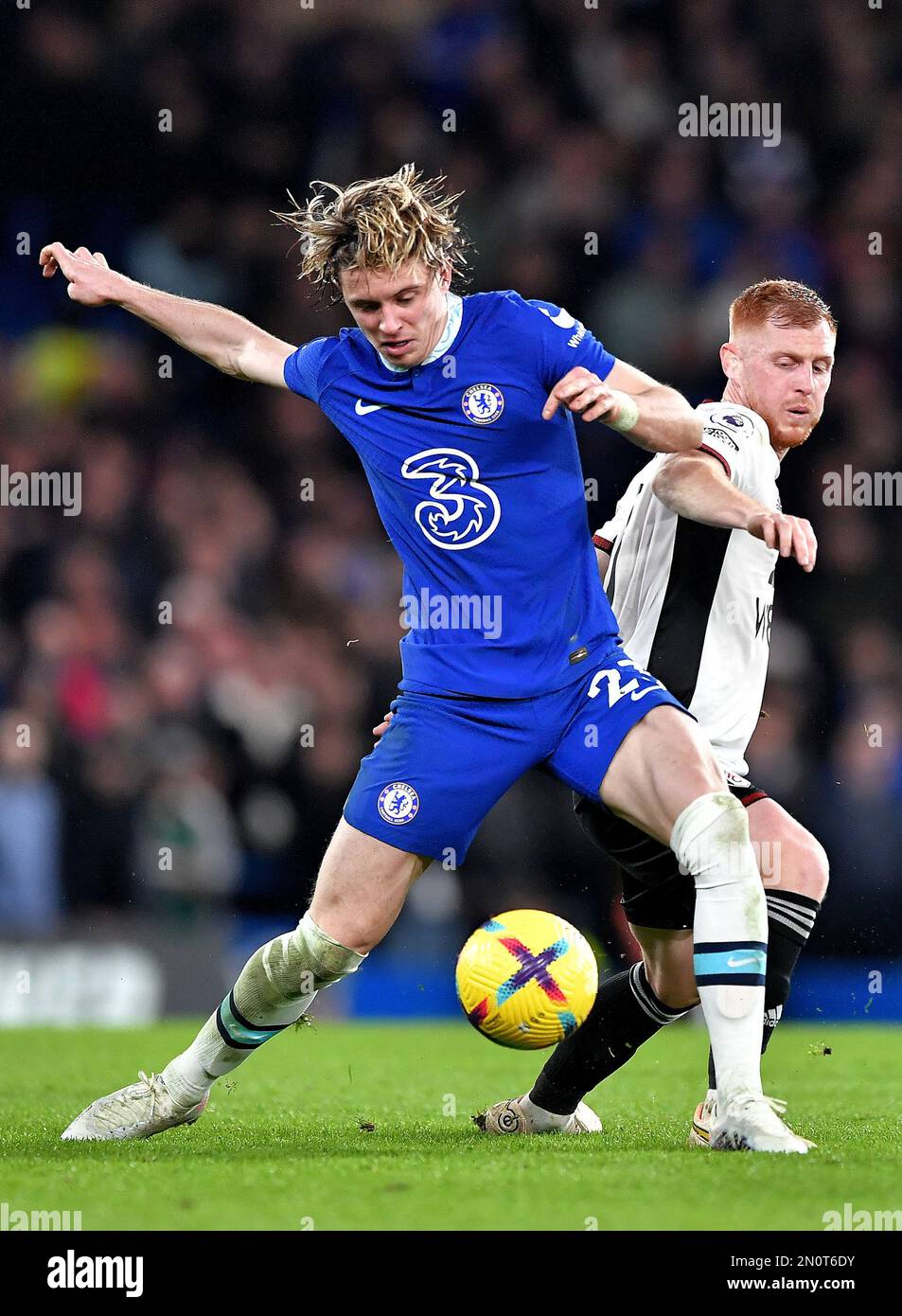 Conor Gallagher of Chelsea and Harrison Reed of Fulham - Chelsea v Fulham, Premier League, Stamford Bridge, London, UK - 3rd February 2023  Editorial Use Only - DataCo restrictions apply Stock Photo