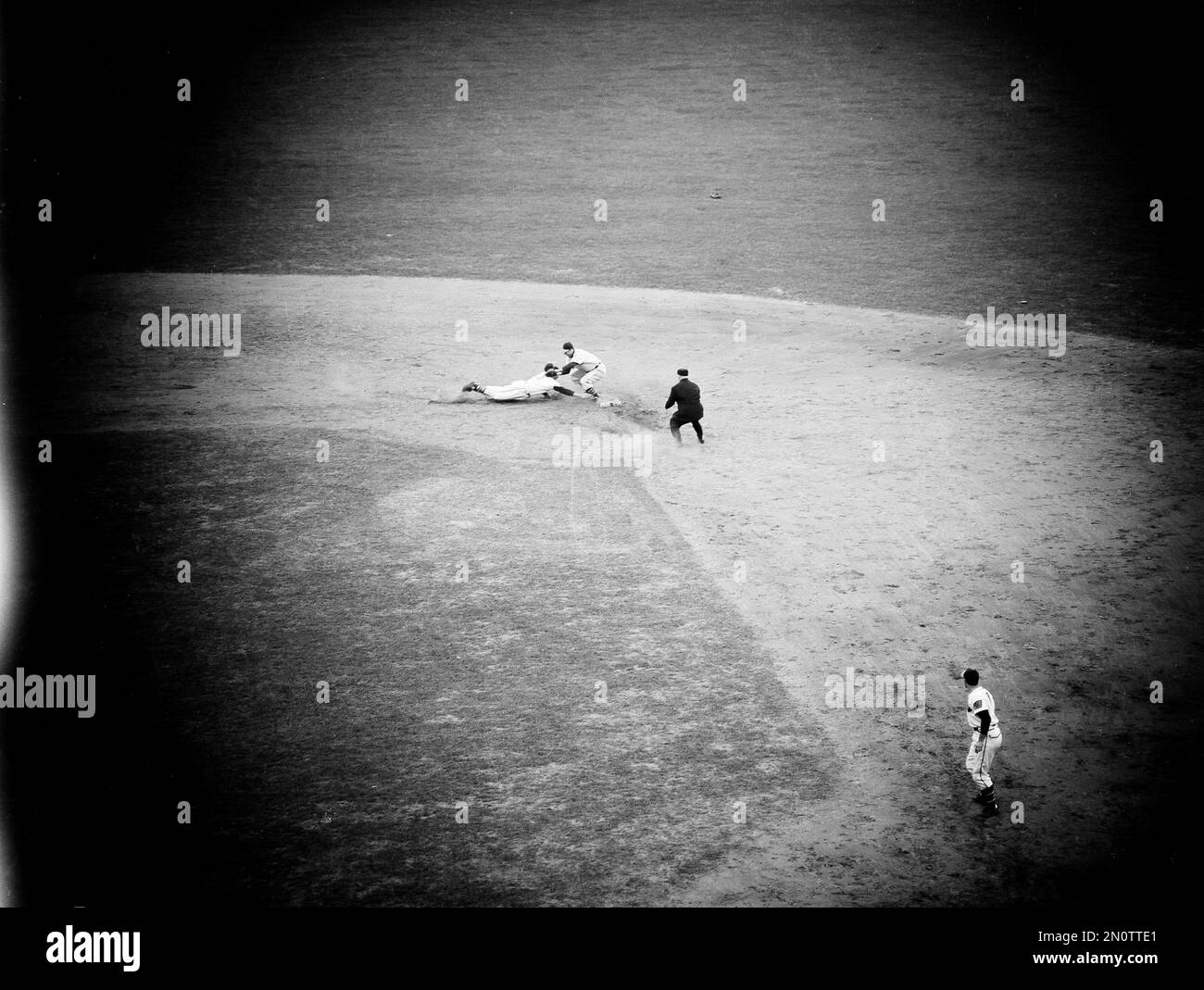 Second base pick off play in the second game of the World Series