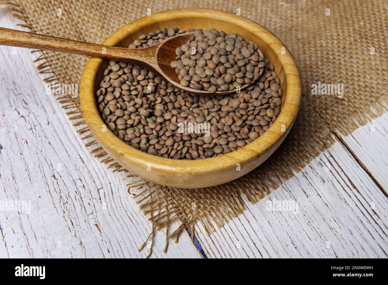Lentils are a type of legume composed of carbohydrates and proteins