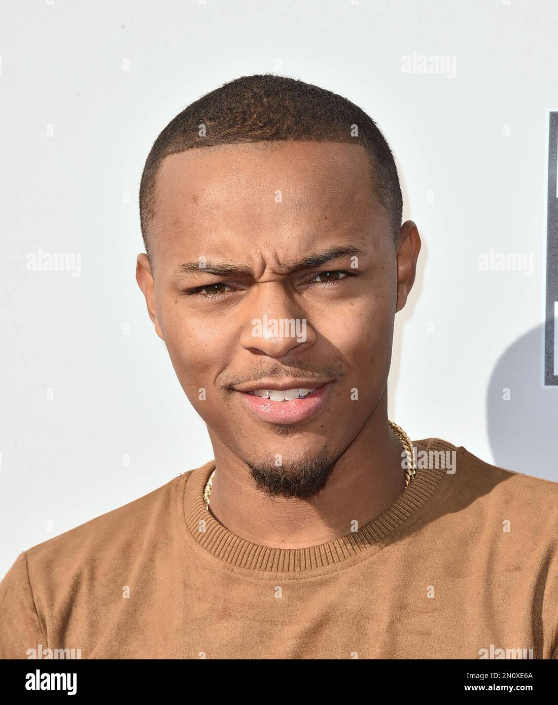 Shad Moss arrives at the American Music Awards at the Microsoft Theater