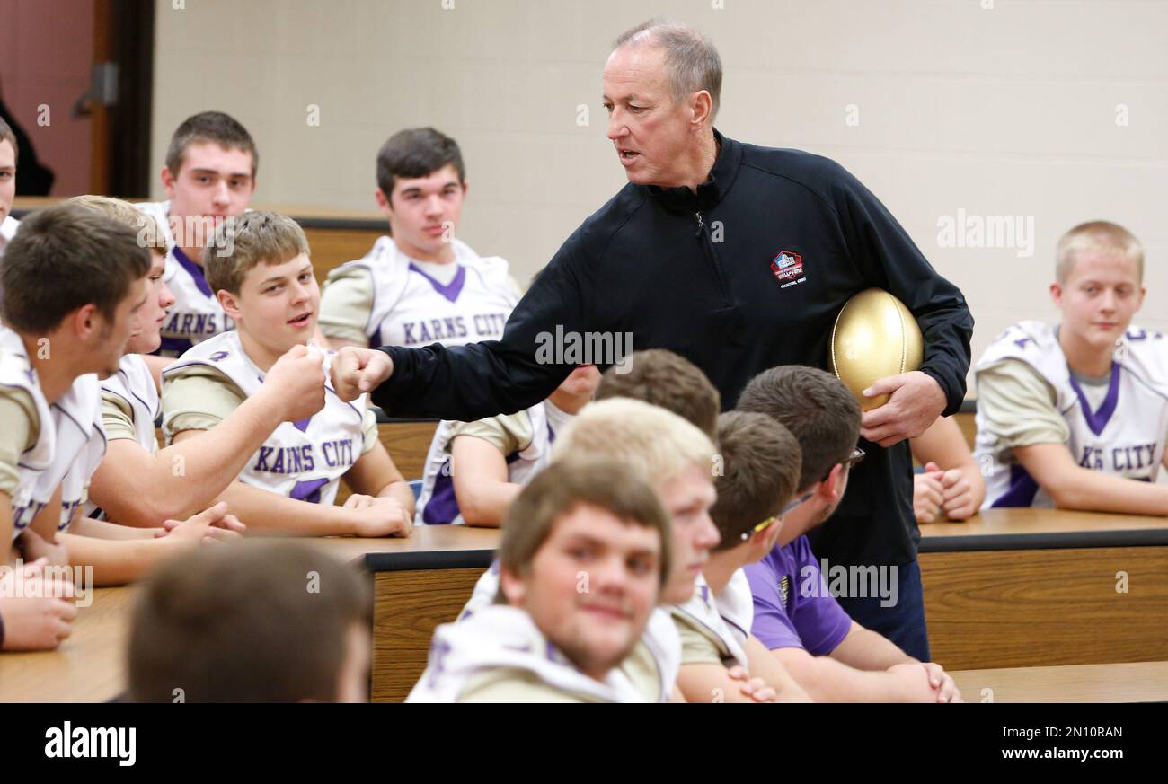 Jim Kelly of the Buffalo Bills Stock Photo - Alamy