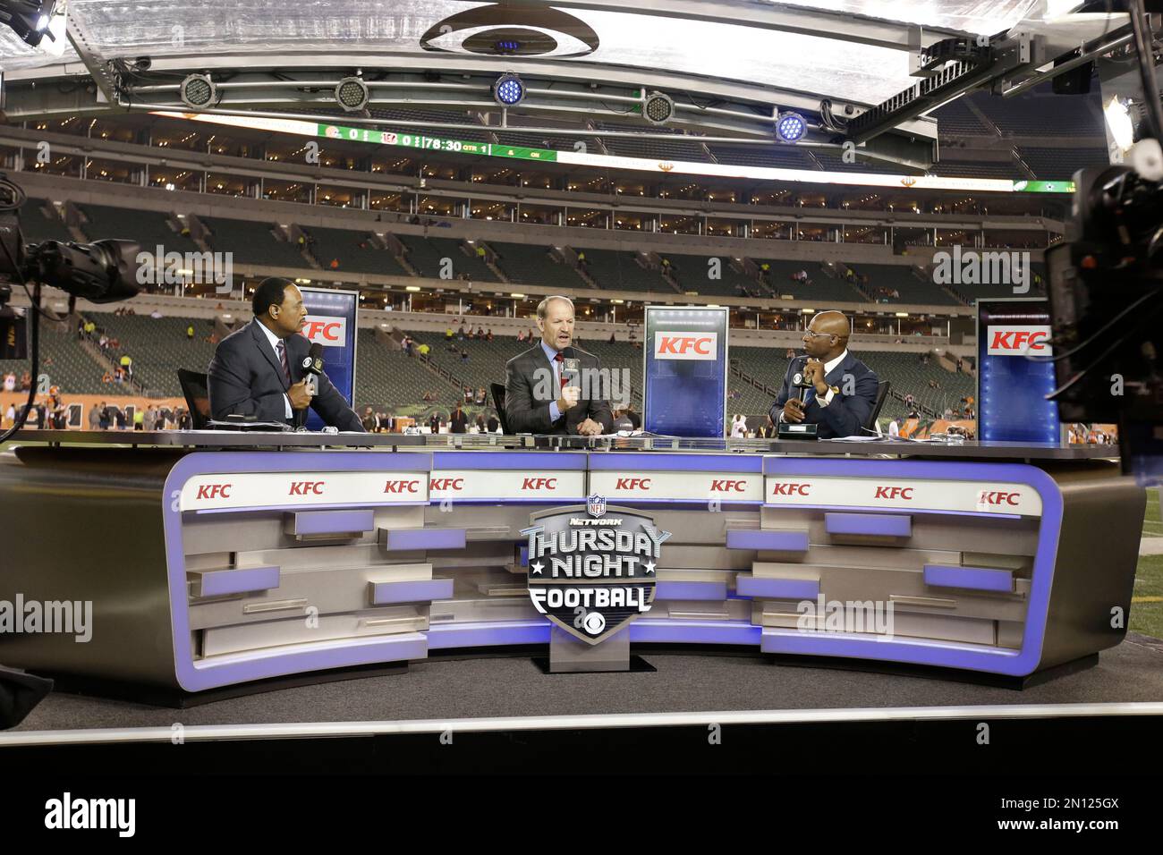 Ninja Turtle Car AQUARIUS Teenage Mutant Ninja AIF9 Turtles Bingo Game -  Family Party Game Kids Teens Adults Entertaining Family Game Night Gift  Officially Licensed Tmn Funky Accessories, image size:1300x956