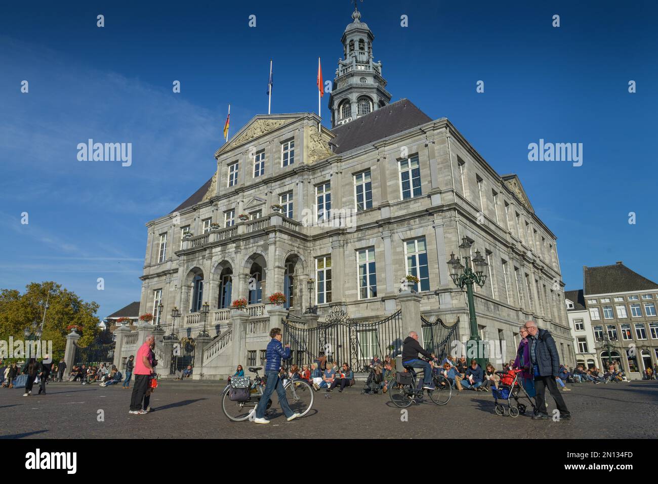 Stadhuis Van Maastricht Hi res Stock Photography And Images Alamy