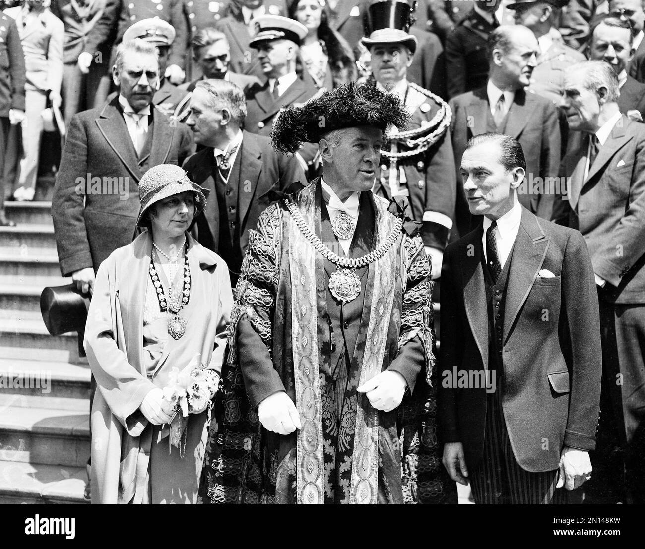 The Lord Mayor of Liverpool Edwin Thompson, center, and his wife, the