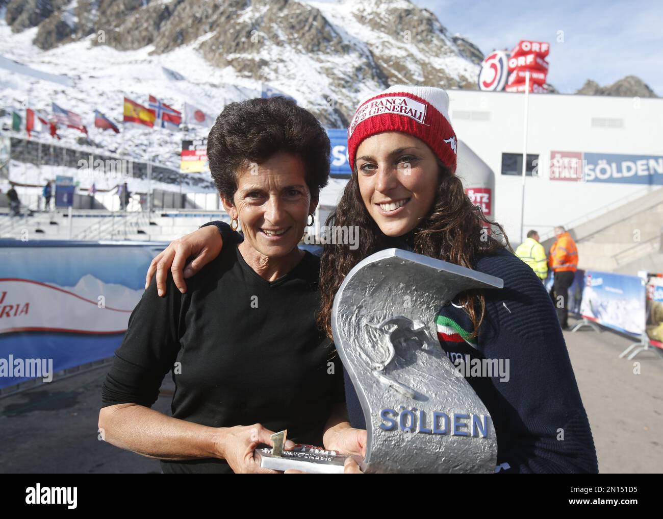 Italy's Federica Brignone poses with her mother Maria Rosa Quario after ...