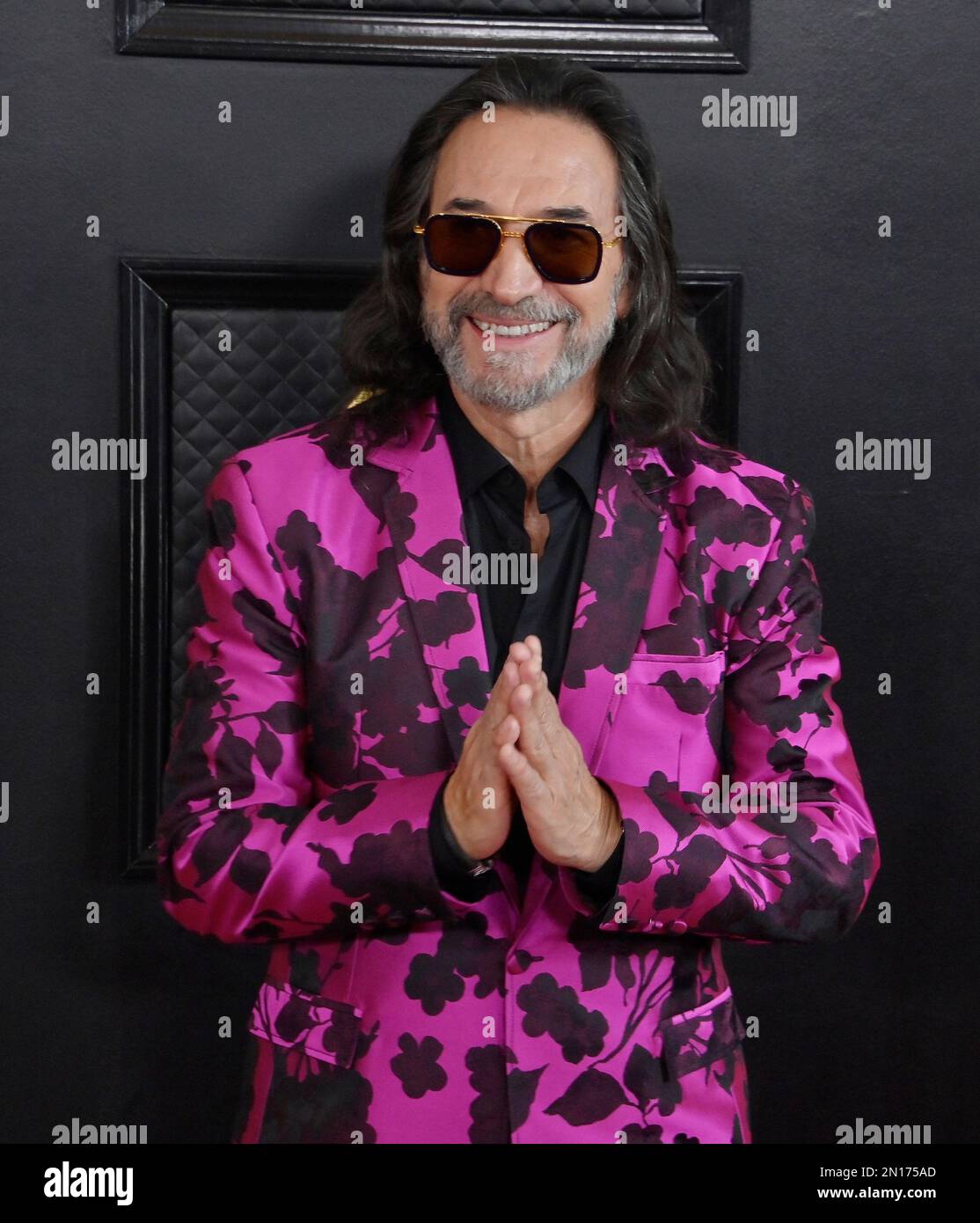 Marco antonio solis hi-res stock photography and images - Page 3 - Alamy