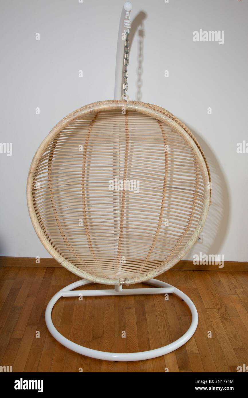 Hanging bowl online chair