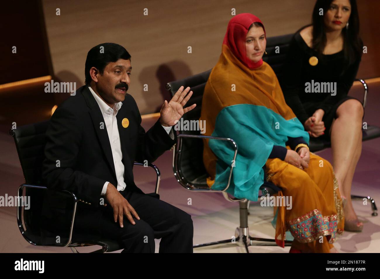 The mother and father of Malala Yousafzai, Ziauddin Yousafzai, left ...