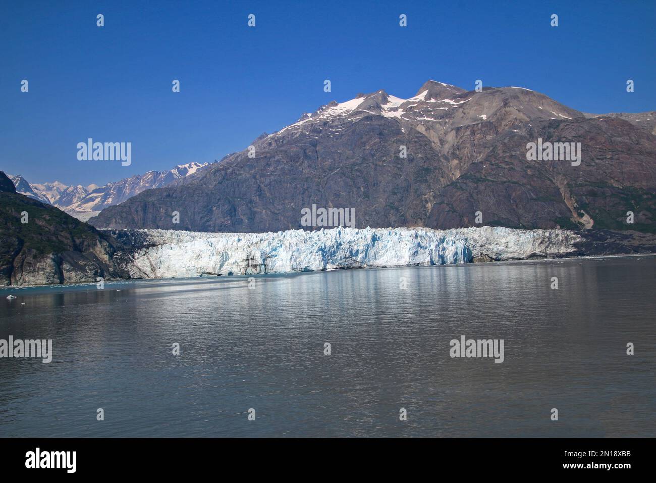 ice floe and iceberg Cruise in the Gulf of Alaska, USA Stock Photo - Alamy