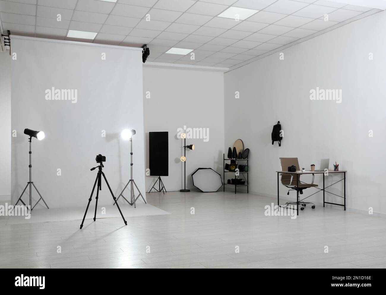 Empty Fashion Atelier Interior Stock Photo - Alamy