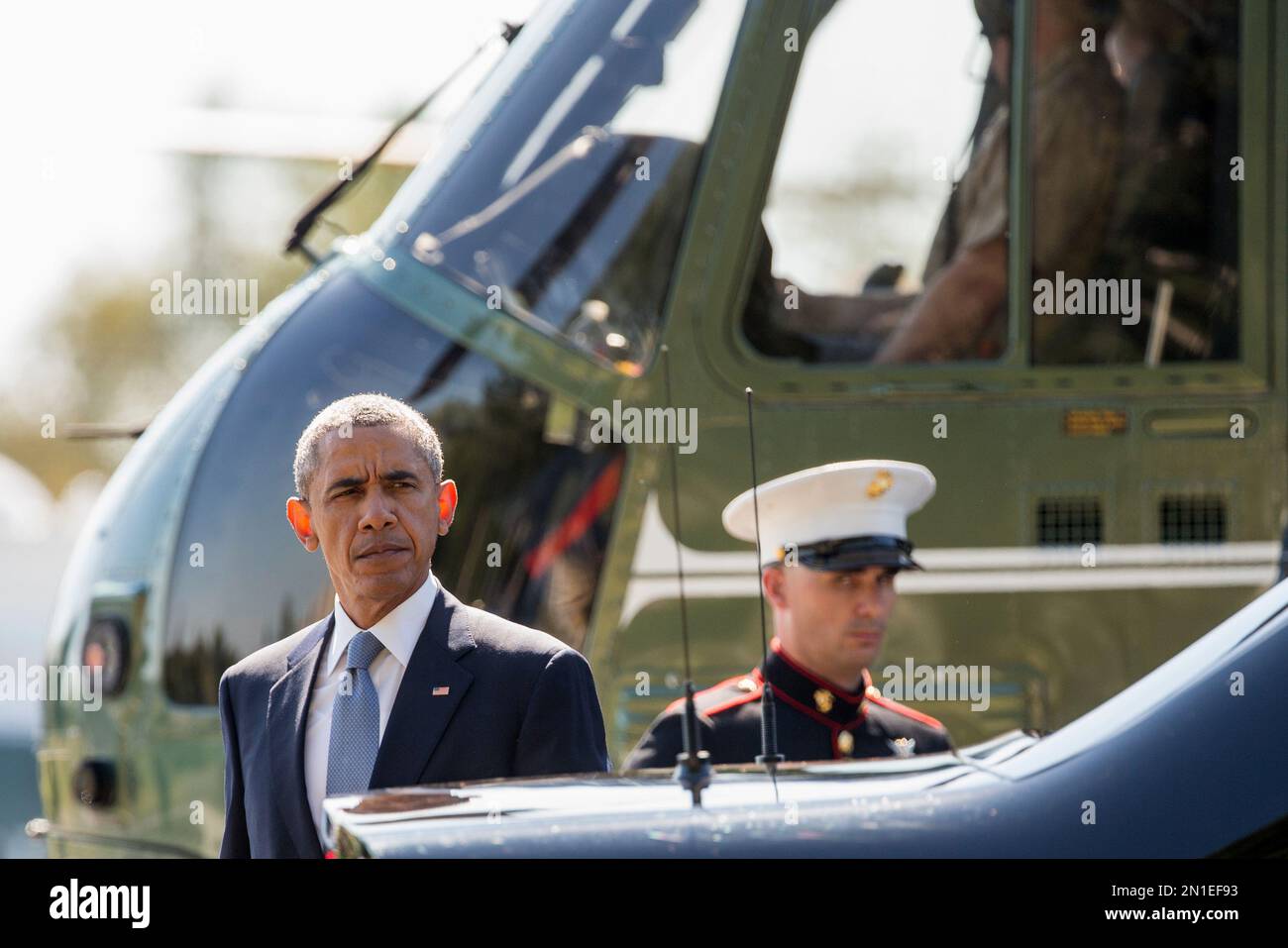 Obama Walter Reed President Barack Obama arrives at Walter Reed National Military Medical ...
