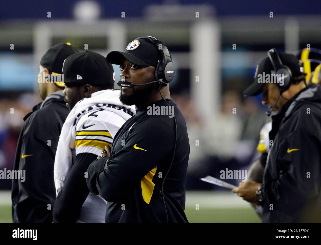 Pittsburgh Steelers head coach Mike Tomlin watches action from the