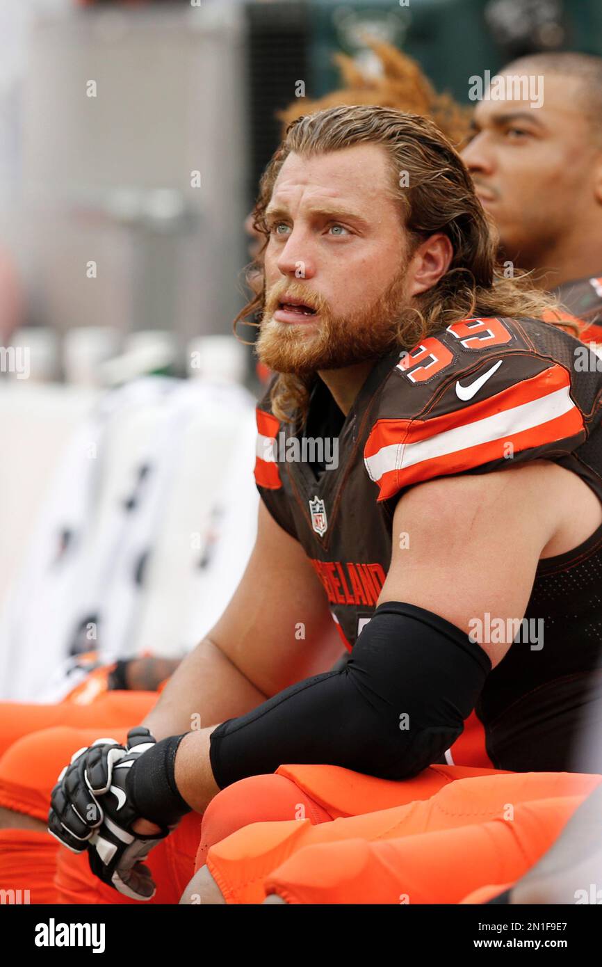 Cleveland Browns outside linebacker Paul Kruger (99) sits on the