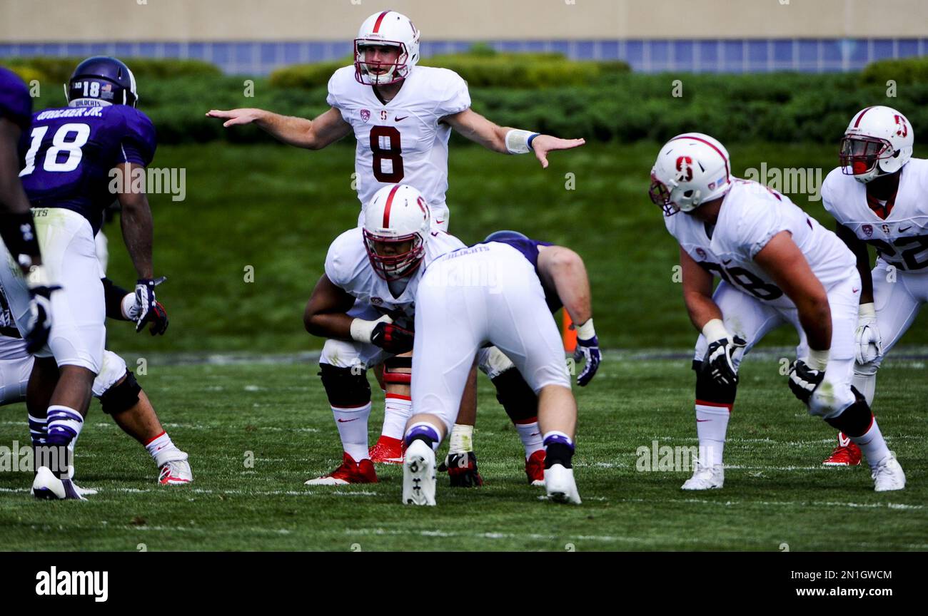 Stanford quarterback Kevin Hogan (8) during the first quarter of an NCAA  college football against Northwestern in Evanston, Ill, Saturday, Sept. 5,  2015. (AP Photo/Matt Marton Stock Photo - Alamy