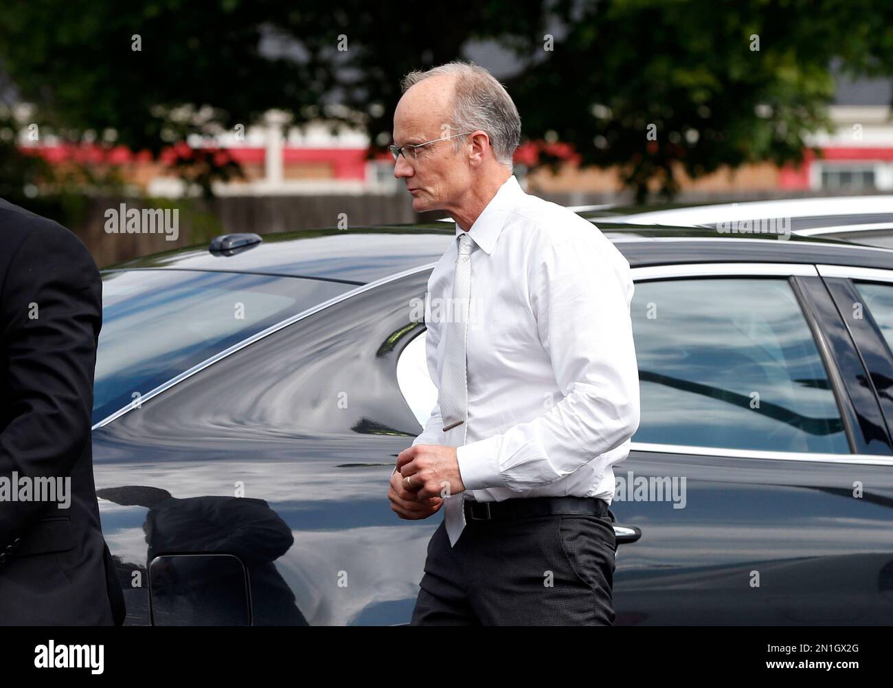 Dentist Walter Palmer, who returned to his practice, Tuesday, Sept. 8(02)