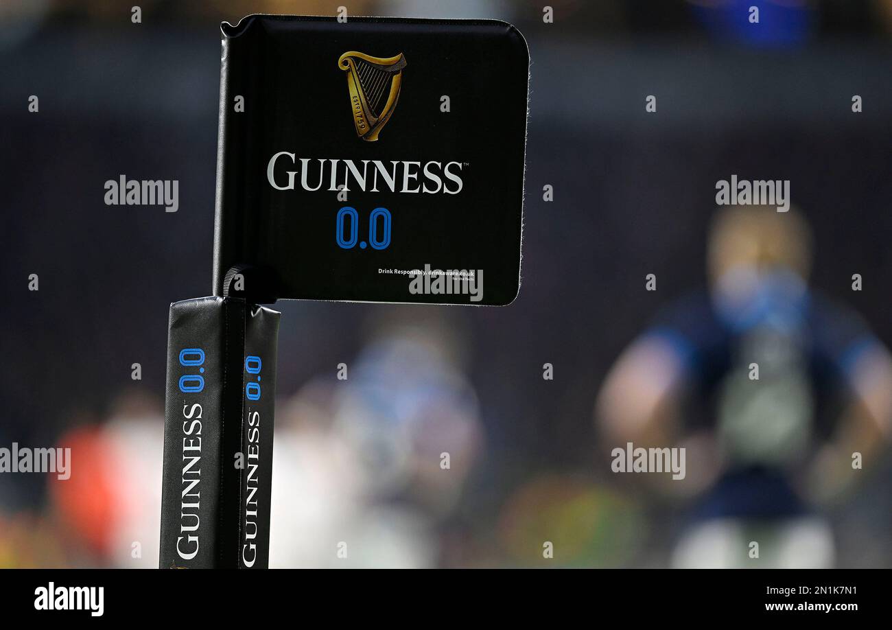 Guinness branding on corner flag hi-res stock photography and images ...