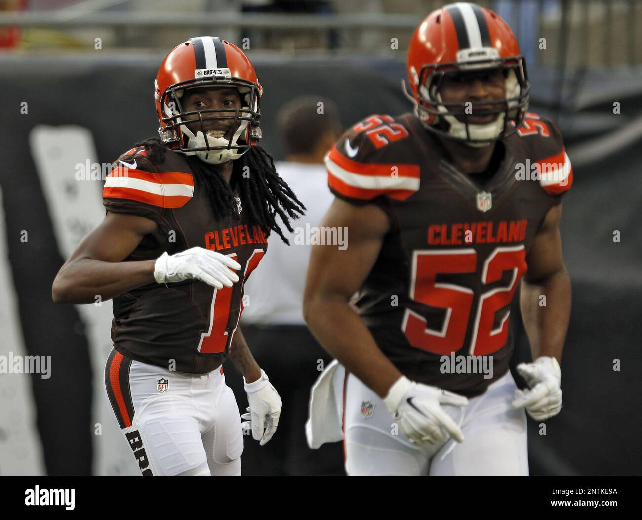 Cleveland Browns' Travis Benjamin (11) smiles after returning a punt by ...