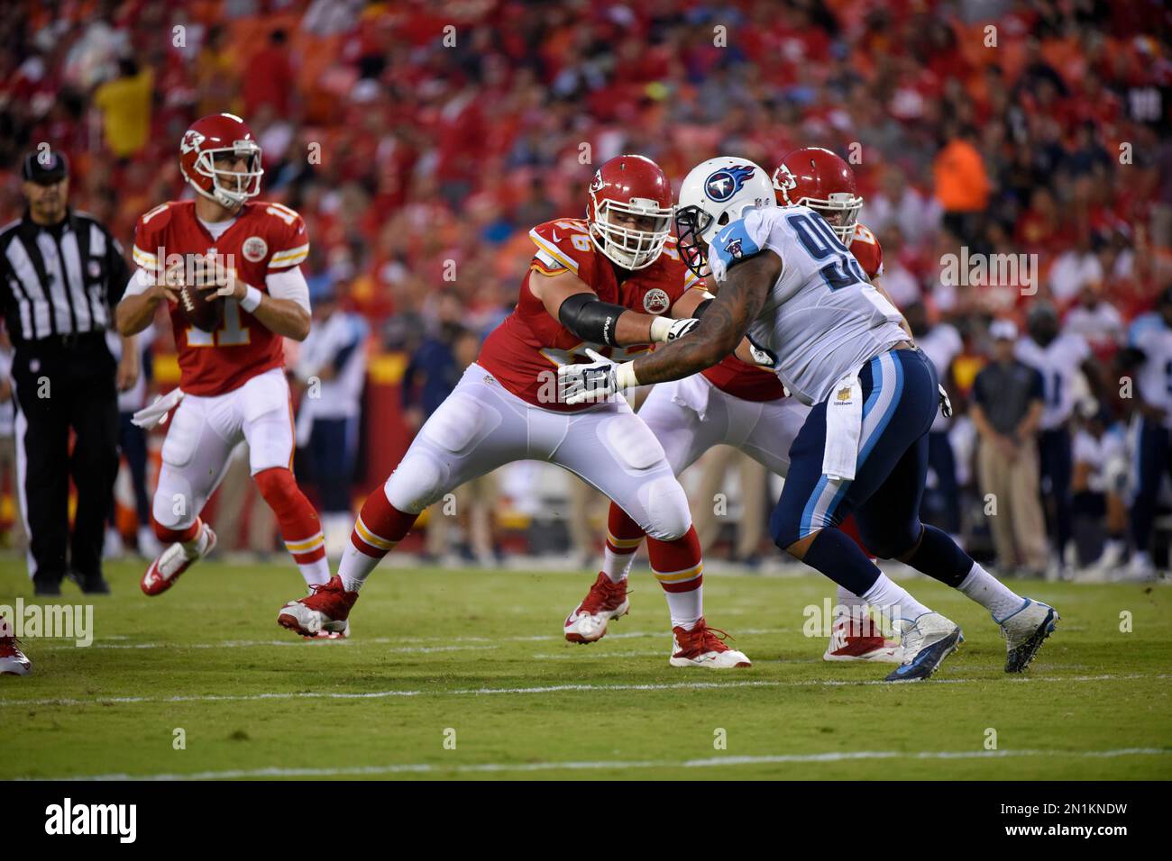 Kansas City Chiefs tackle Laurent Duvernay-Tardif (76) walks off the field  during the second half of an NFL football game against the Oakland Raiders  in Oakland, Calif., Sunday, Oct. 16, 2016. (AP