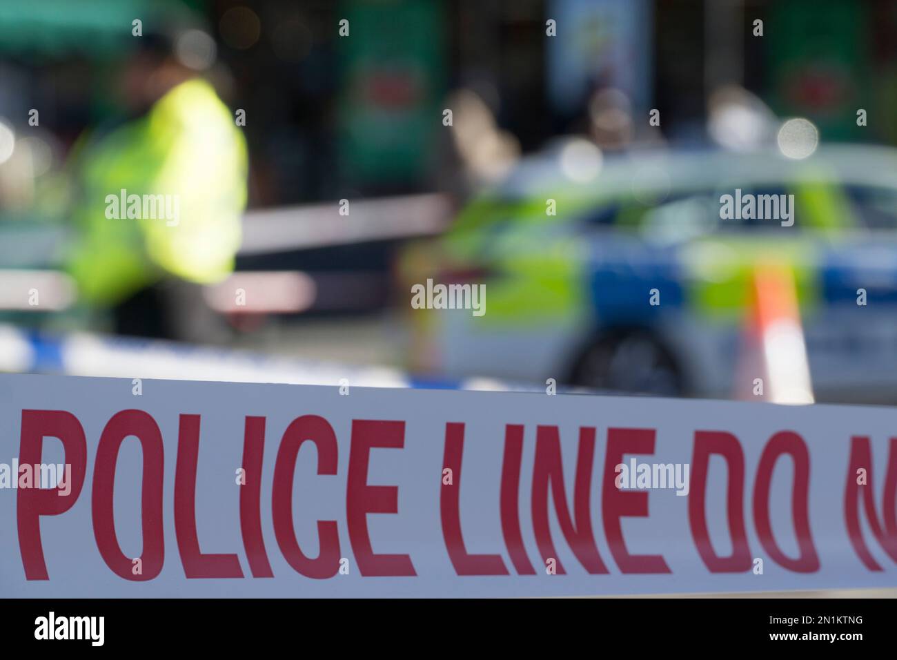 Metropolitan police line tape hi-res stock photography and images - Alamy