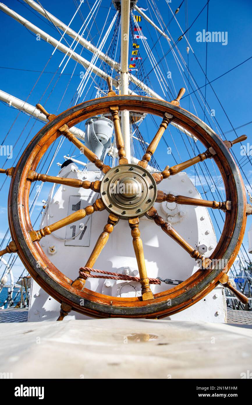 Helm rudder old wooden hi-res stock photography and images - Alamy
