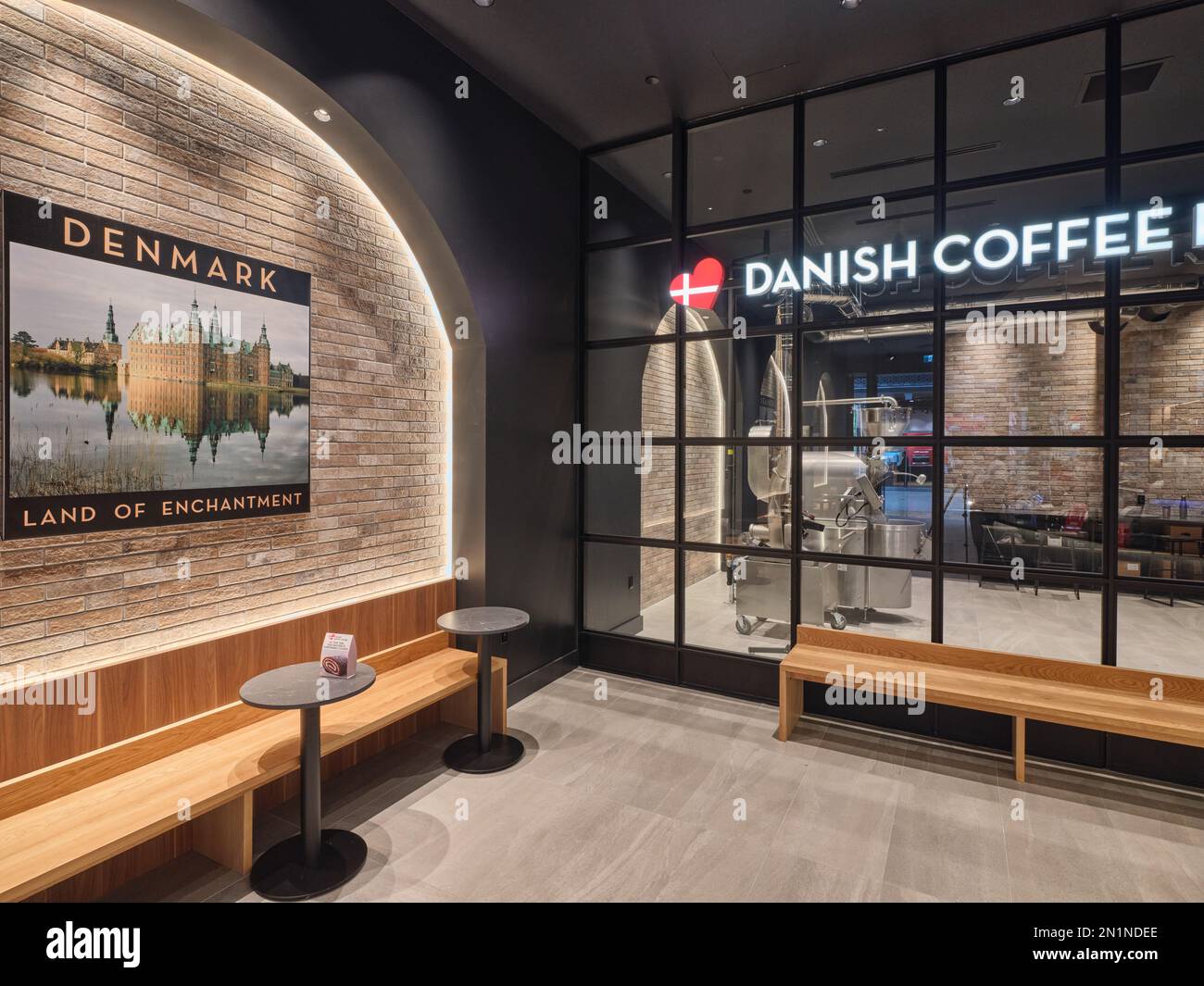 Danish Pastry and coffee shop Yorkdale Mall Stock Photo Alamy