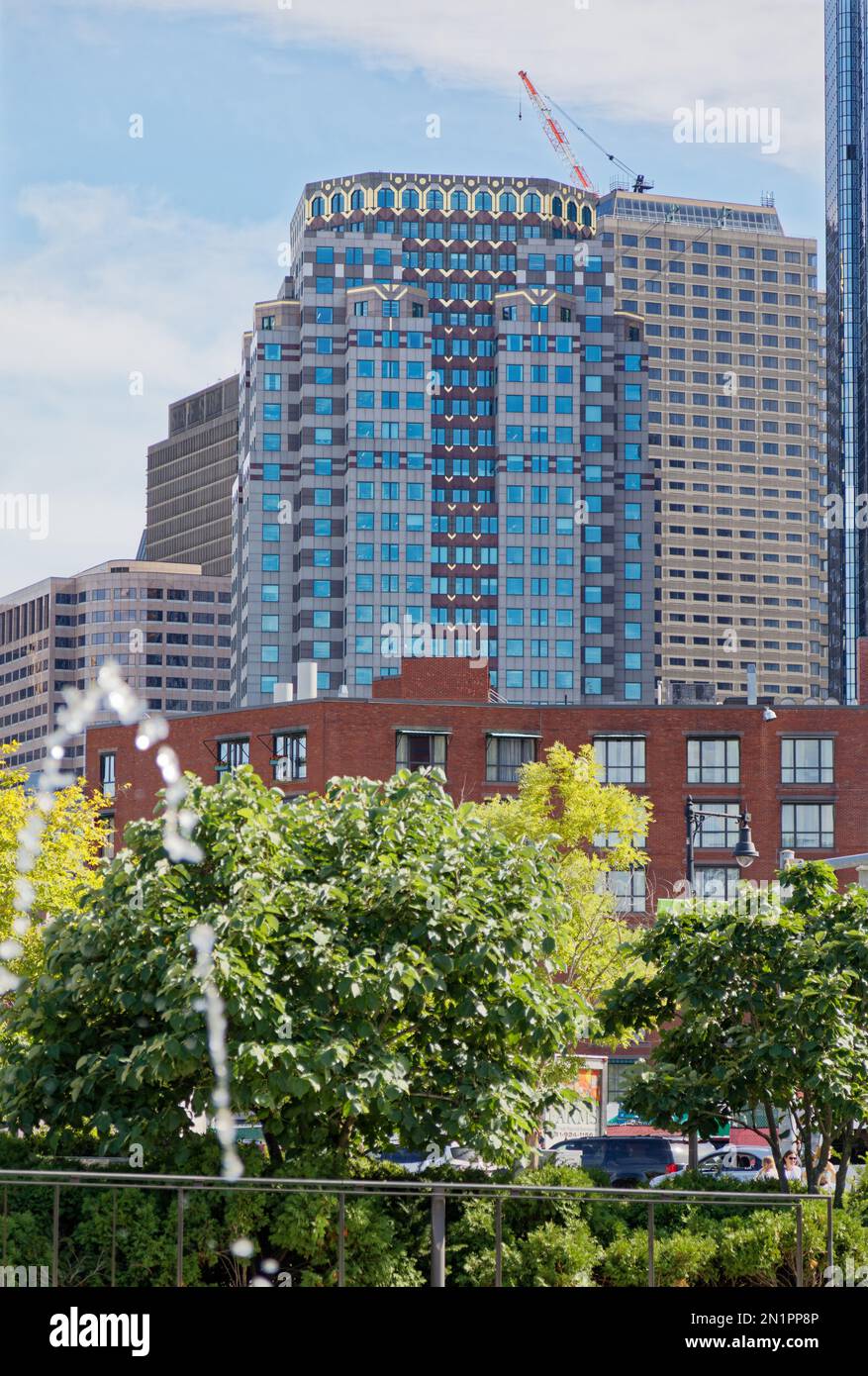 Boston Financial District: 75 State Street, a modern art deco