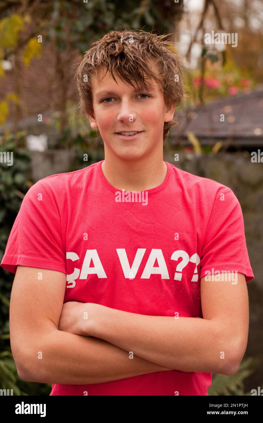 Netherlands Portrait Of A 17 Year Old Boy Stock Photo Alamy netherlands-portrait-of-a-17-year-old-boy-stock-photo-alamy