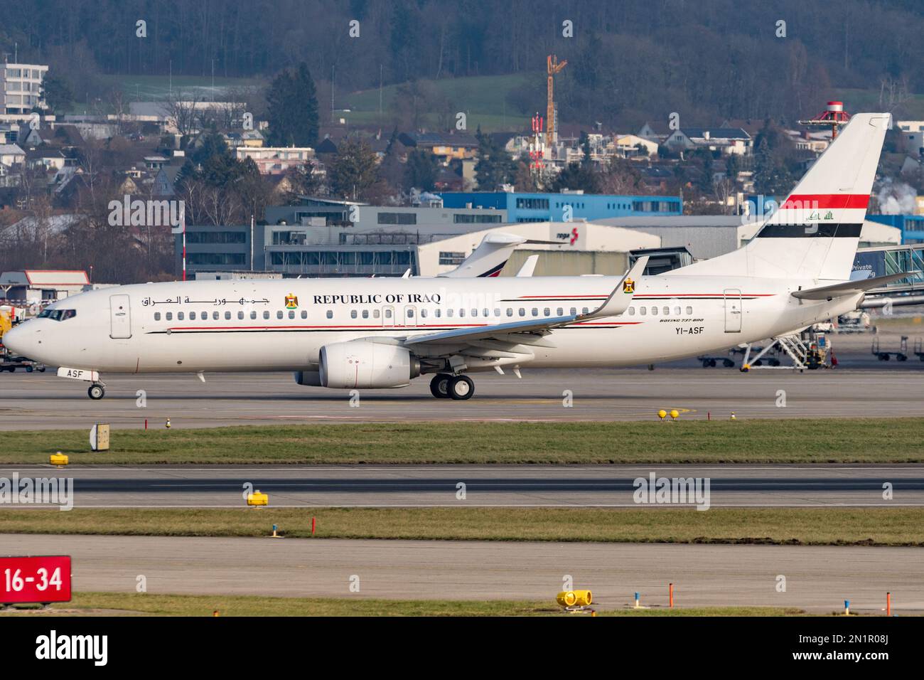 Zurich, Switzerland, January 20,2023 Iraqi airways Boeing 737-81Z is taxiing to its position Stock Photo