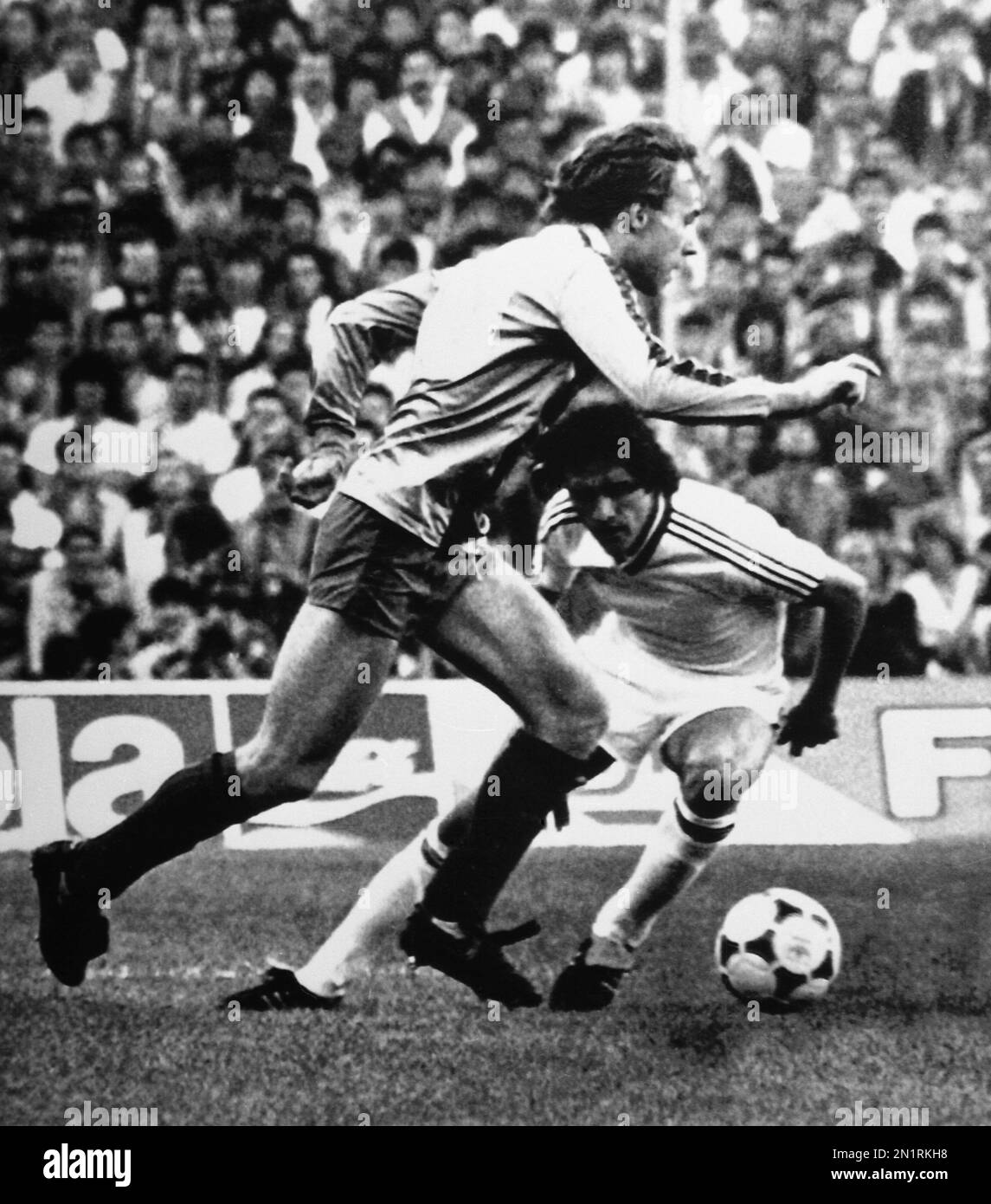 Soccer - European Cup - Final - Steaua Bucharest v Barcelona - Estadio  Ramon Sanchez Pizjuan, Sevilla Stock Photo - Alamy