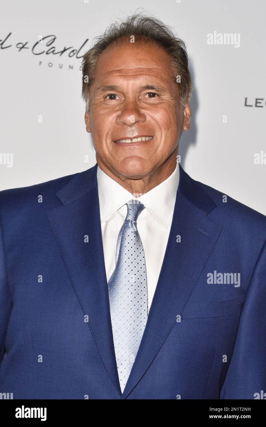Jim Plunkett arrives at the 15th Annual Harold and Carole Pump