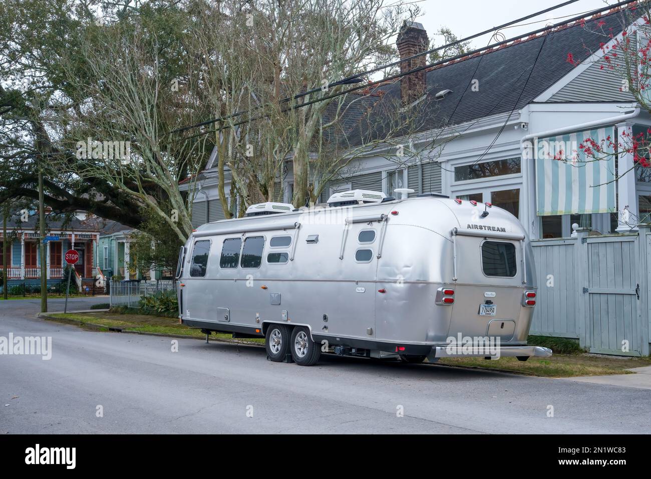 NEW ORLEANS, LA, USA - FEBRUARY 2, 2023: Shiny Airstream Flying Cloud  mobile home parked on Uptown street Stock Photo - Alamy