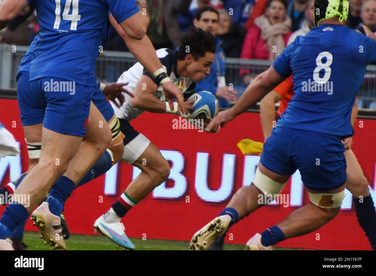 Rome, Italy. 05th Feb, 2023. Guinness Six Nations Rugby Champioship, debut for Italy and France at Olimpic Satadium of Rome, the full back Ange Capuozzo scored try for Italy, the Fance team won the match with result of 24 at 29. (Photo by Pasquale Gargano/Pacific Press) Credit: Pacific Press Media Production Corp./Alamy Live News Stock Photo