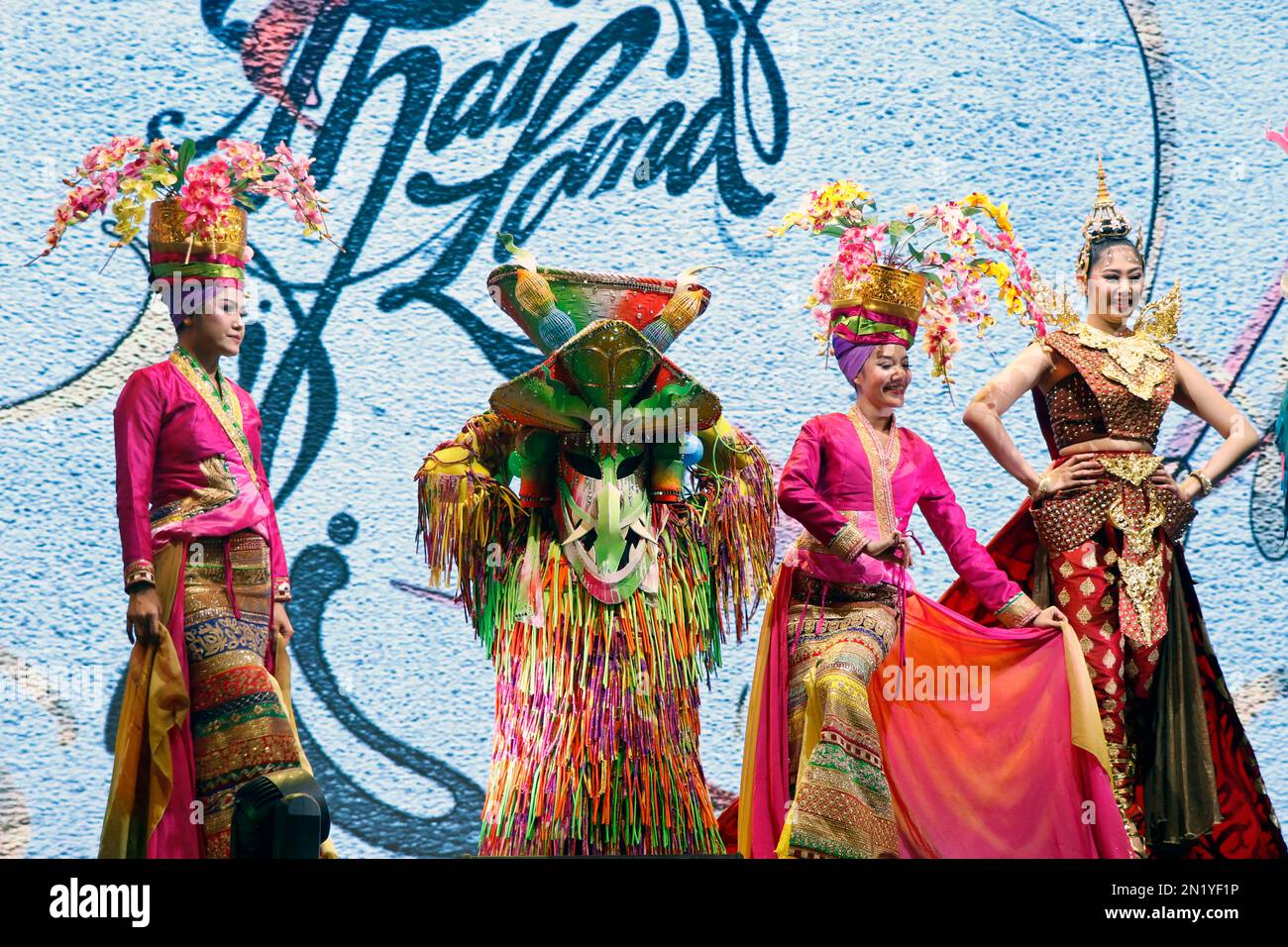 Dubai, United Arab Emirates - March 15, 2022 thai traditional dancers with colorful authentic costume in a stage Stock Photo