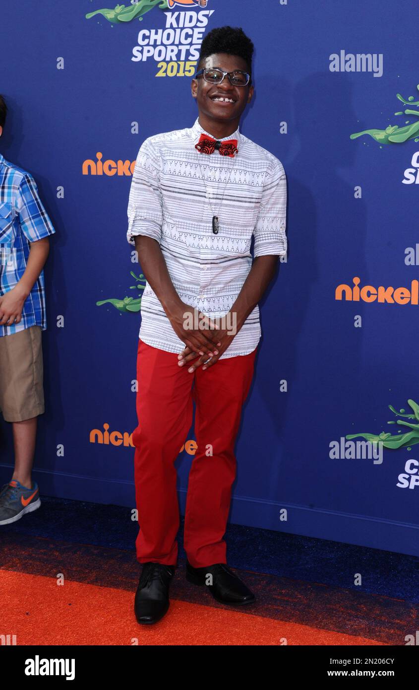 Kamil McFadden arrives at the 2015 Kids' Choice Sports Awards at Pauley ...