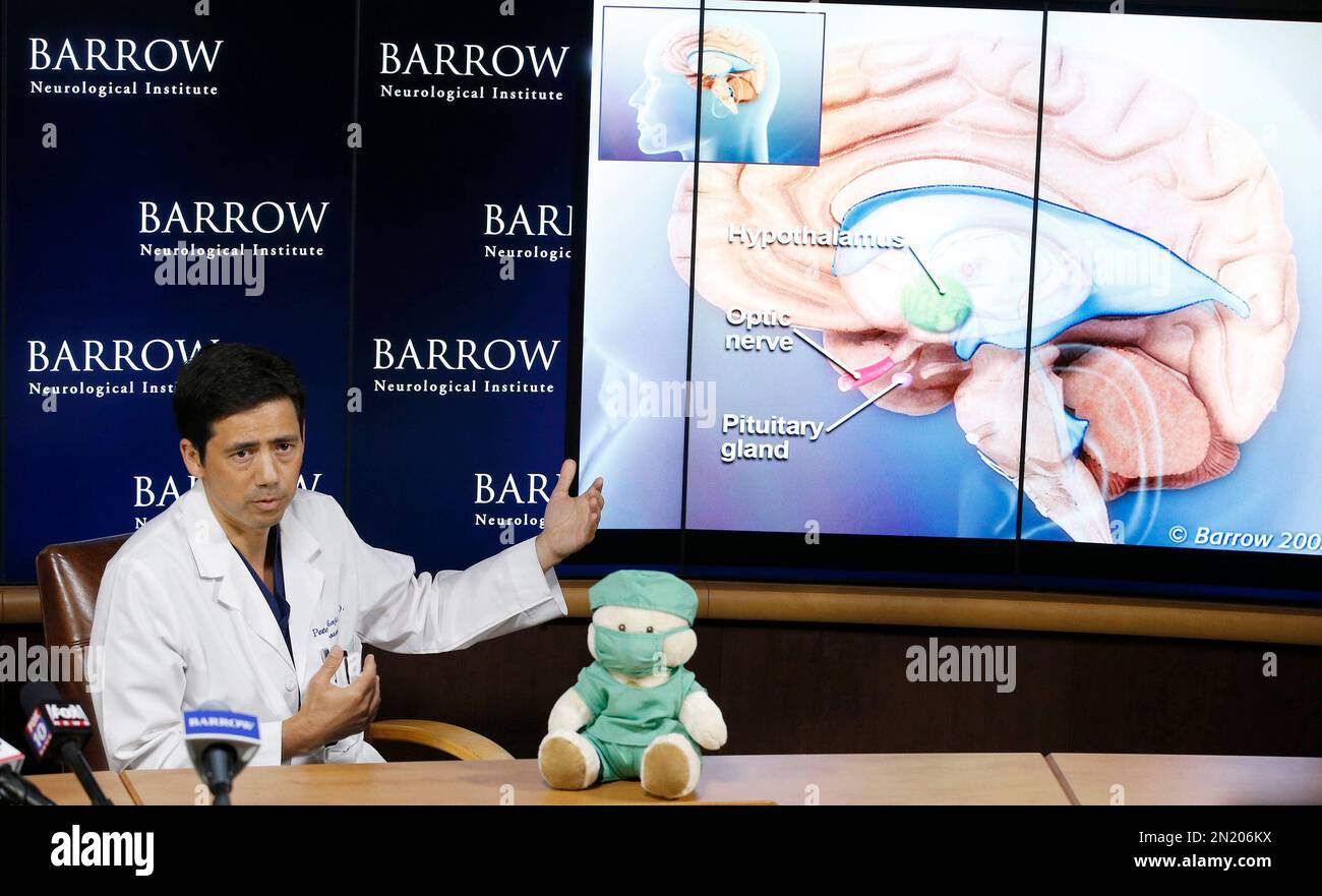 Dr. Peter Nakaji describes the surgery his patient Holly Hudson,