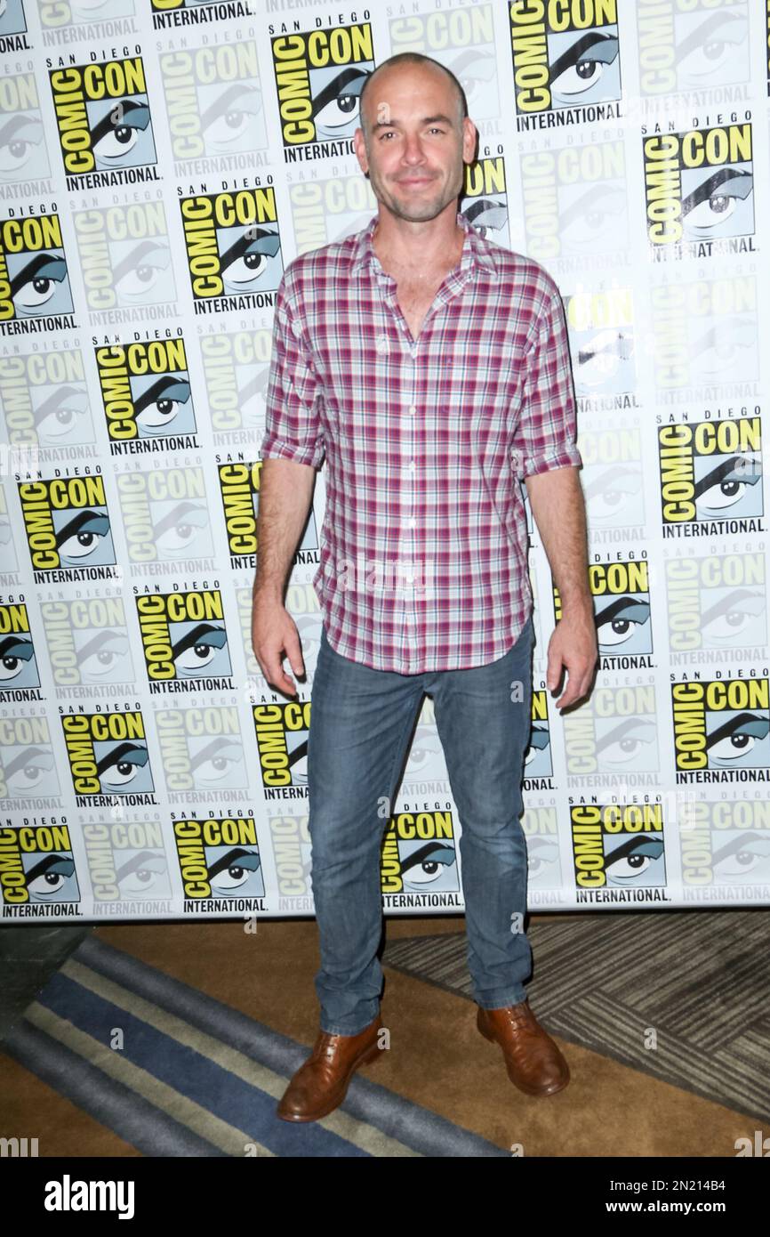 Paul Blackthorne Attends The Arrow Press Line On Day 3 Of Comic Con paul-blackthorne-attends-the-arrow-press-line-on-day-3-of-comic-con