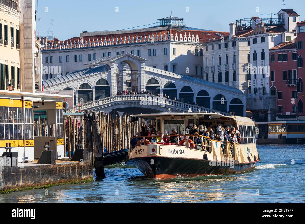 Vaporetto, ACTV, Rialto Bridge, Canal Grande, Grand Canal, Venice, Veneto, Italy, Europe Stock Photo