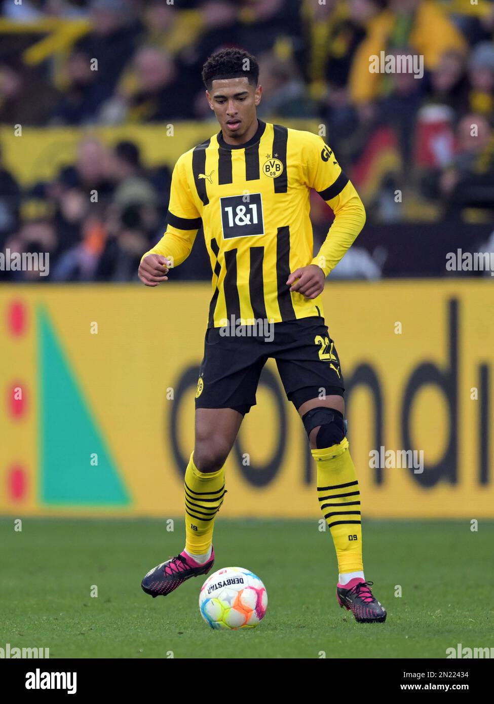 dortmund-jude-bellingham-of-borussia-dortmund-during-the-bundesliga
