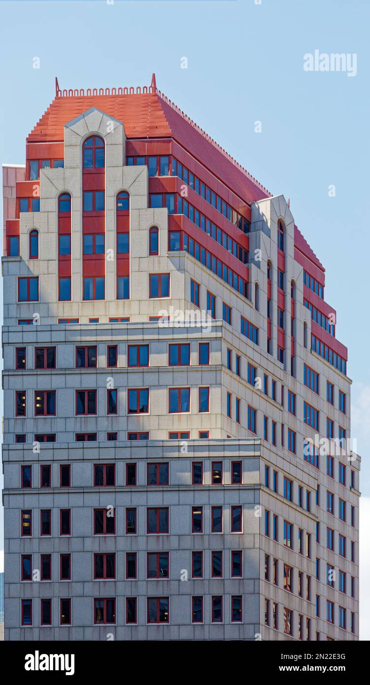 Boston Financial District: 99 Summer Street’s distinctive red crown ...
