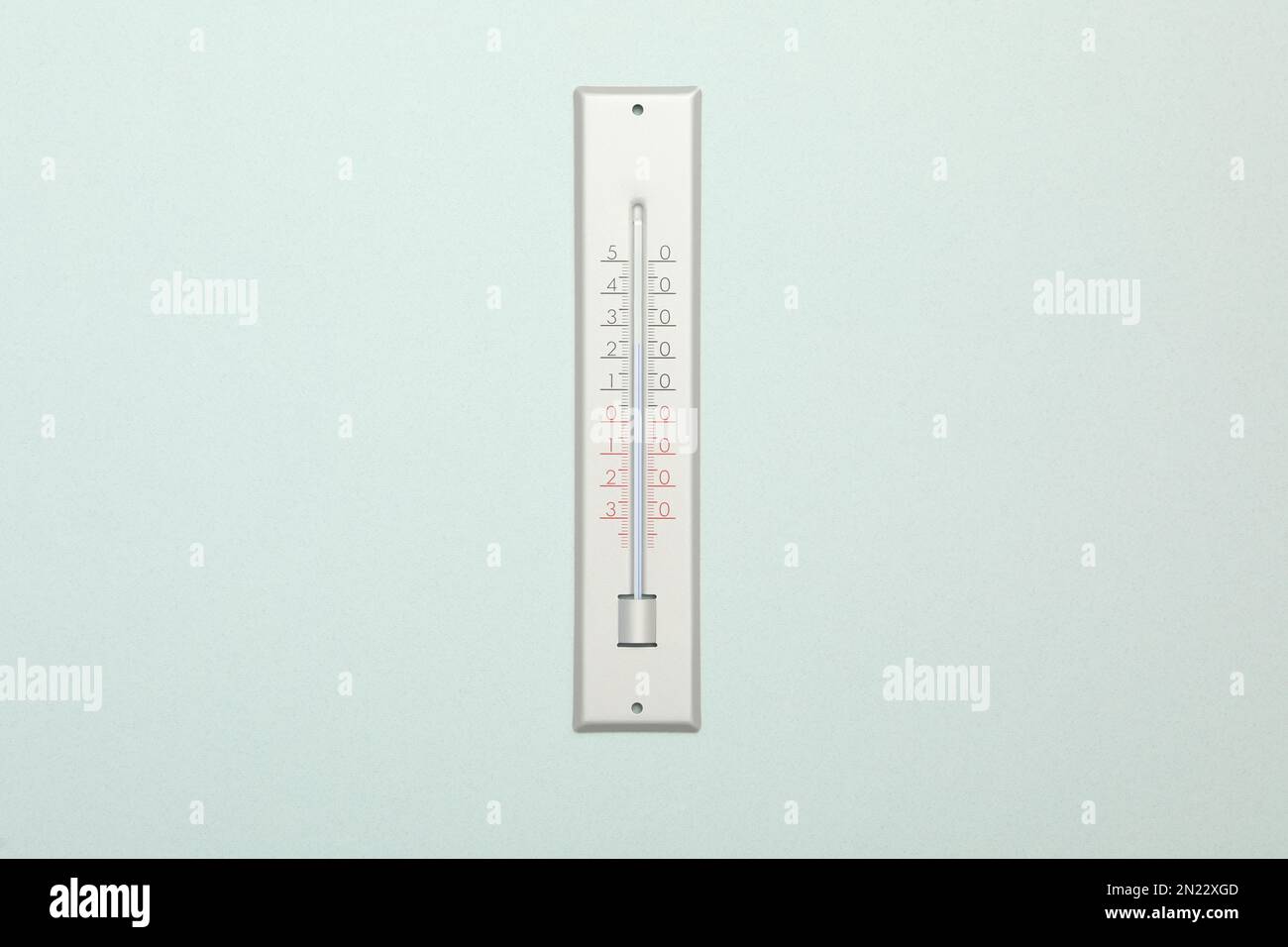 https://c8.alamy.com/comp/2N22XGD/weather-thermometer-on-white-background-top-view-2N22XGD.jpg